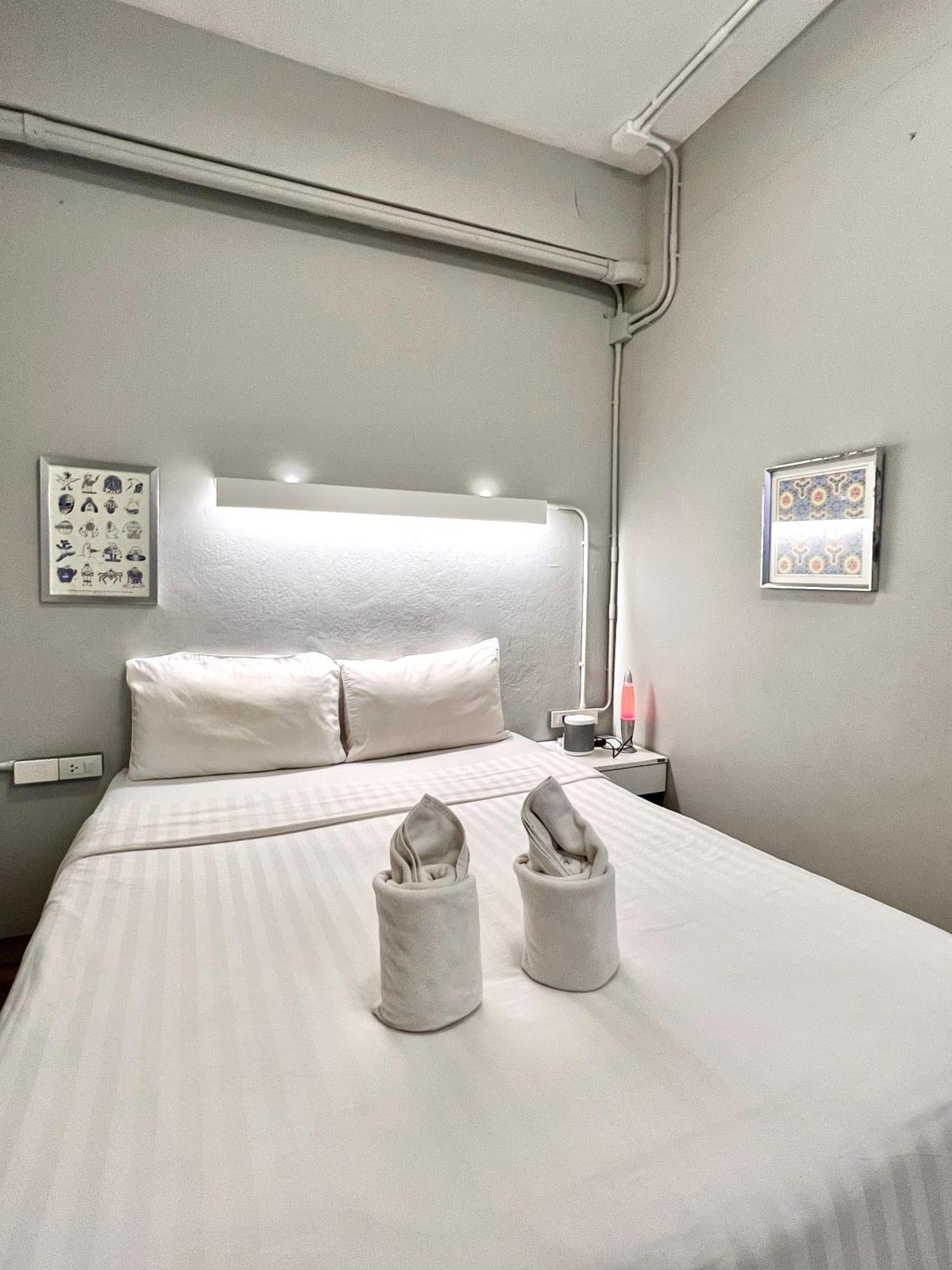 Hobnob Hostel (Adults Only) Chiang Mai Extérieur photo